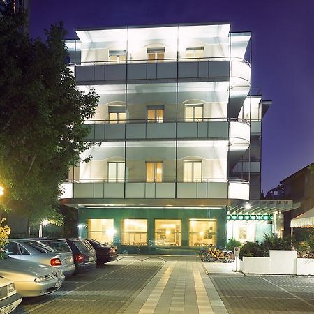 Acasamia Welchome Hotel リミニ エクステリア 写真